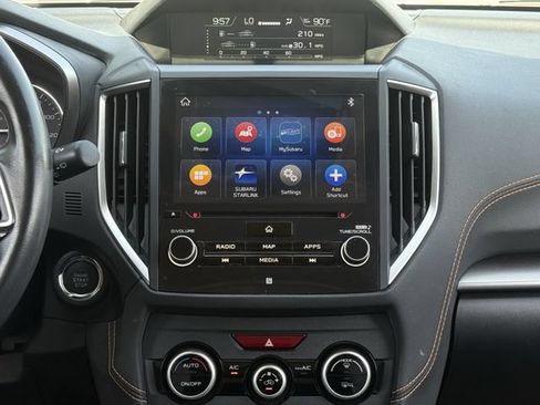 Used 2019 Subaru Crosstrek 2.0i Limited w/ Moonroof Package w/Navigation AWD/4WD image 15