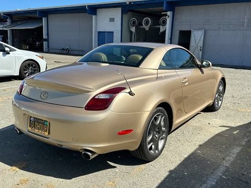 Used 2006 Lexus SC 430 Convertible RWD image 5