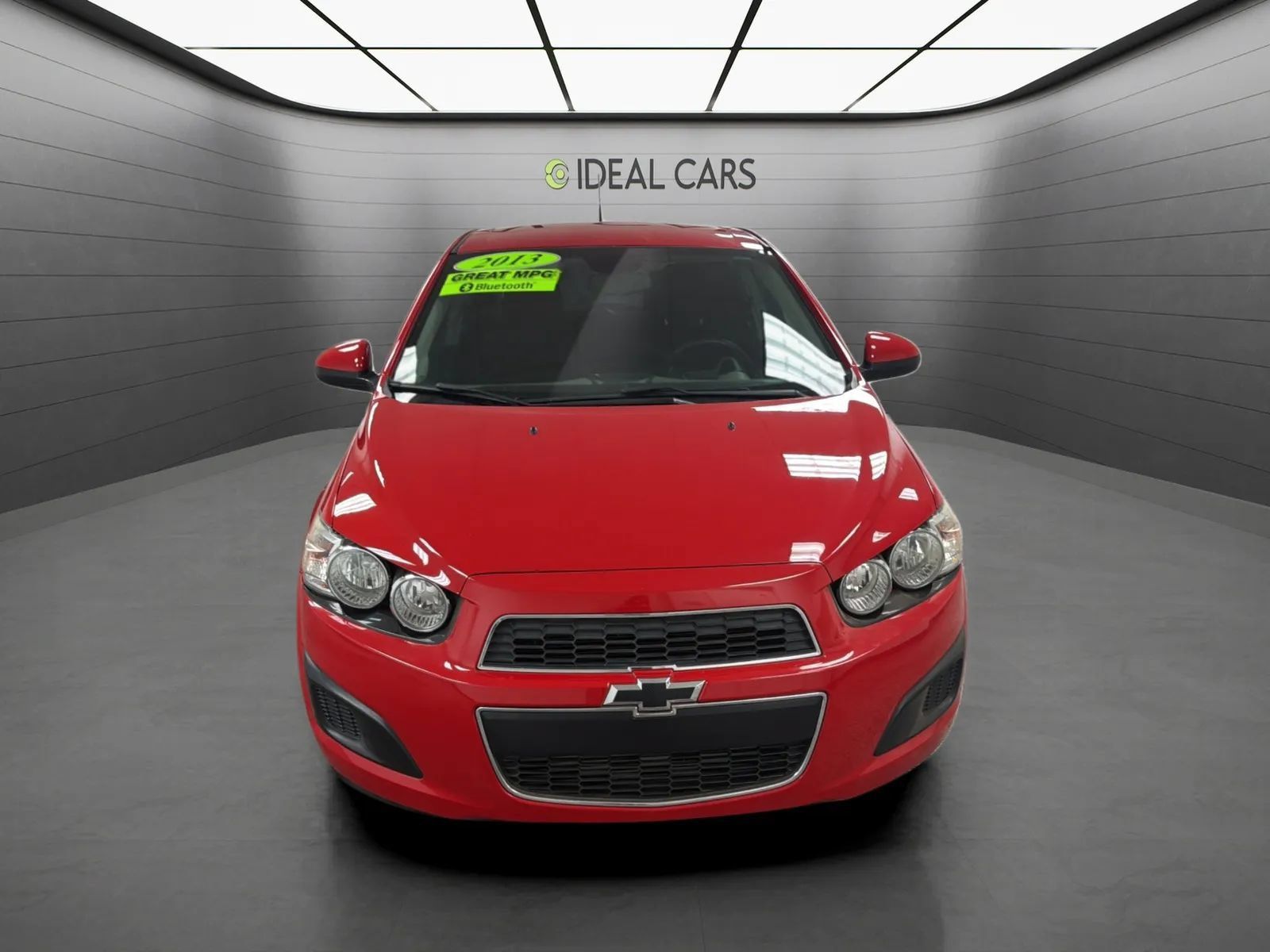 Used 2013 Chevrolet Sonic LT FWD image 2