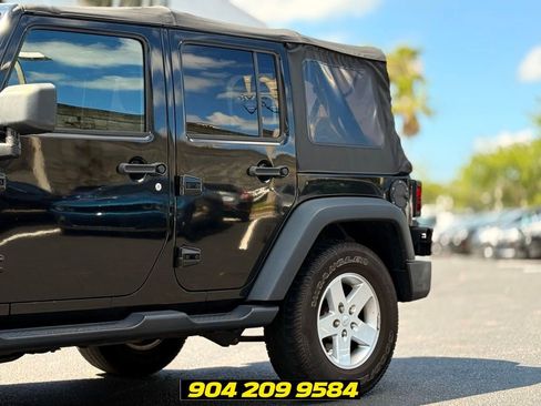 Used 2018 Jeep Wrangler Unlimited Sport S AWD/4WD image 5