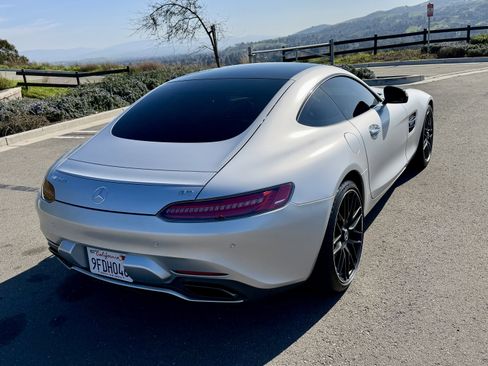 Used 2018 Mercedes-Benz AMG GT Coupe image 12