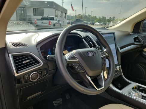 Used 2024 Ford Edge SEL w/ Convenience Package AWD/4WD image 21