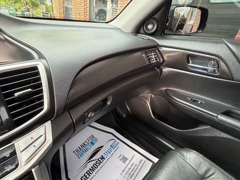 Used 2015 Honda Accord EX-L image 14