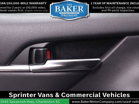Used 2021 Toyota Camry SE FWD image 12
