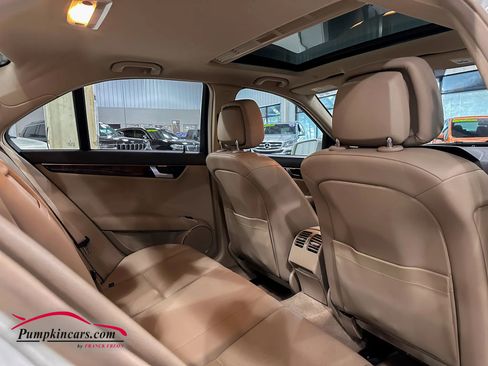 Used 2012 Mercedes-Benz C 300 4MATIC Sedan image 22