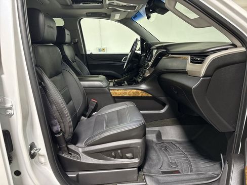 Used 2016 GMC Yukon Denali w/ Open Road Package AWD/4WD image 23