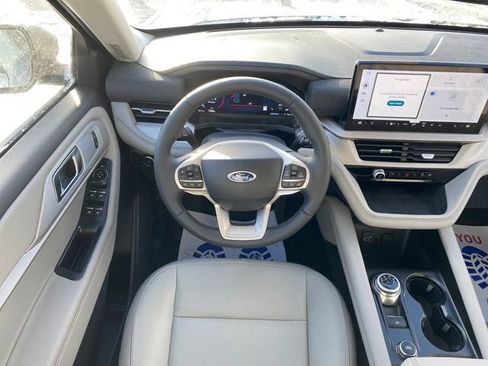 New 2026 Ford Explorer Active w/ Active Comfort Package image 21