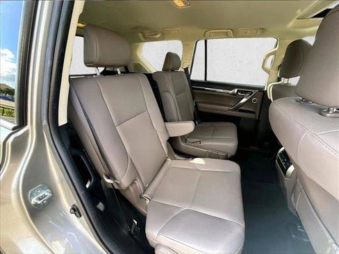 Used 2023 Lexus GX 460 Premium image 27