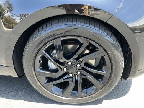 Used 2019 Land Rover Range Rover Sport HSE AWD/4WD image 47