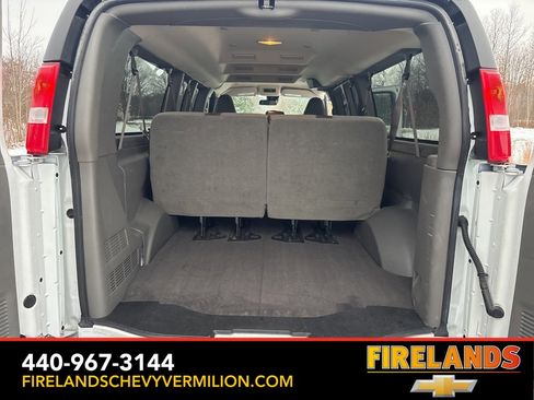 Used 2024 Chevrolet Express 3500 LT w/ LT Preferred Equipment Group image 40