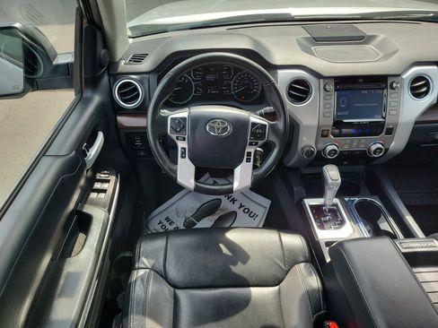 Used 2019 Toyota Tundra Limited w/ Limited Premium Package AWD/4WD image 10