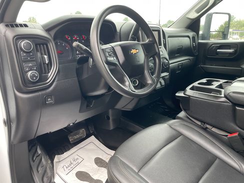 Used 2024 Chevrolet Silverado 3500 W/T w/ WT Fleet Convenience Package image 12