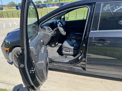 Used 2025 Honda Odyssey Sport-L image 5