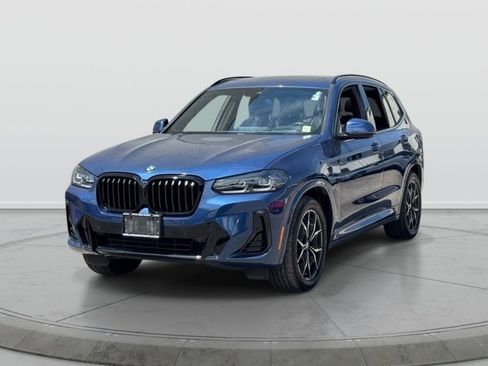 Used 2022 BMW X3 xDrive30i w/ M Sport Package AWD/4WD image 3