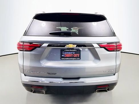 Used 2023 Chevrolet Traverse Premier image 9