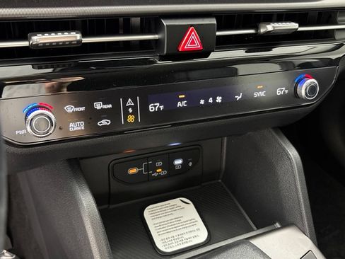 New 2026 Kia Sportage EX FWD image 38