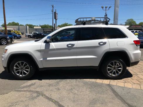 Used 2015 Jeep Grand Cherokee Limited w/ Trailer Tow Group IV AWD/4WD image 5