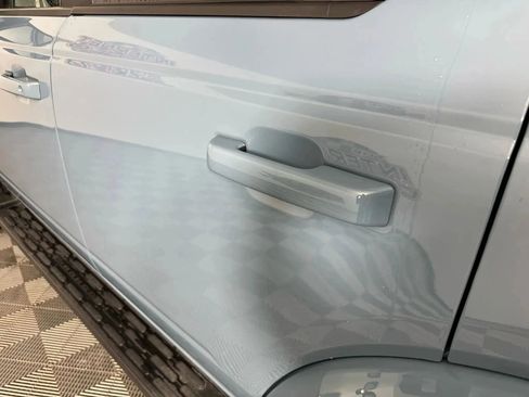 Used 2023 Ford Bronco Outer Banks image 27