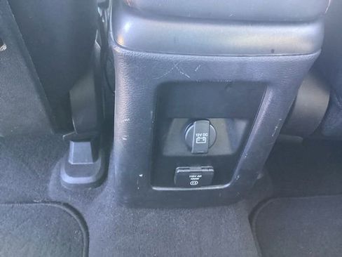 Used 2018 Dodge Journey GT AWD/4WD image 19