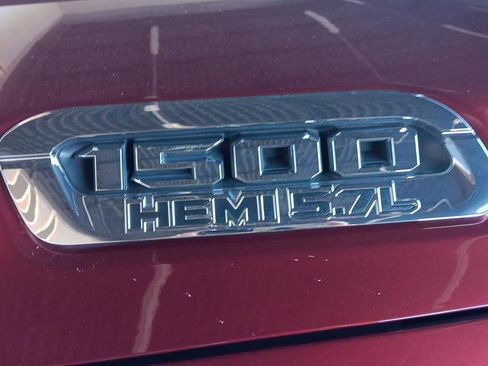 Used 2020 RAM 1500 Laramie image 9