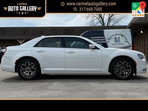 Used 2016 Chrysler 300 S w/ 300S Premium Group AWD/4WD image 6