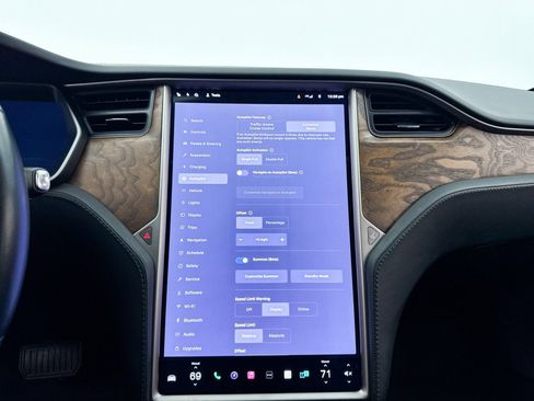 Used 2019 Tesla Model S 100D image 8