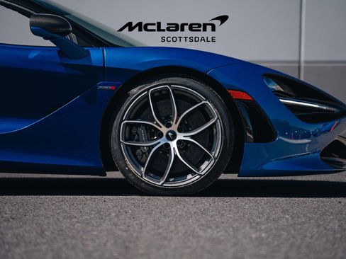Used 2022 McLaren 720S Luxury RWD image 25