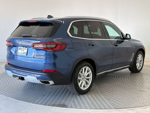 Used 2022 BMW X5 xDrive45e w/ Luxury Seating Package AWD/4WD image 9
