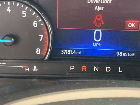 Used 2022 Ford Explorer XLT RWD image 32