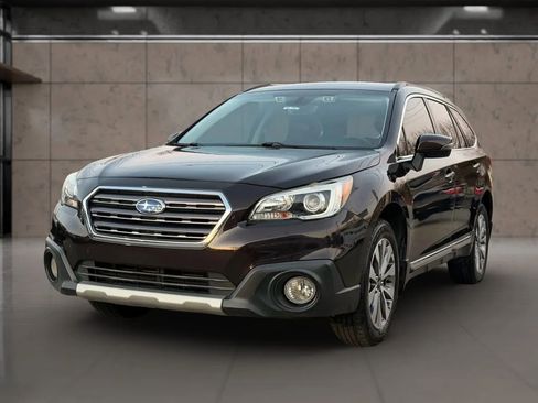 Used 2017 Subaru Outback 2.5i Touring w/ Popular Package #5A image 7