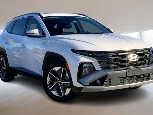 Used 2025 Hyundai Tucson SEL image 12