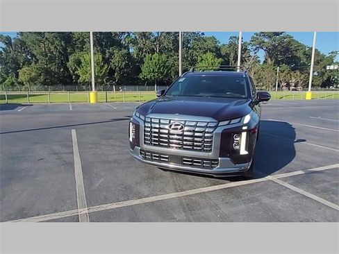 Used 2023 Hyundai Palisade Calligraphy image 40