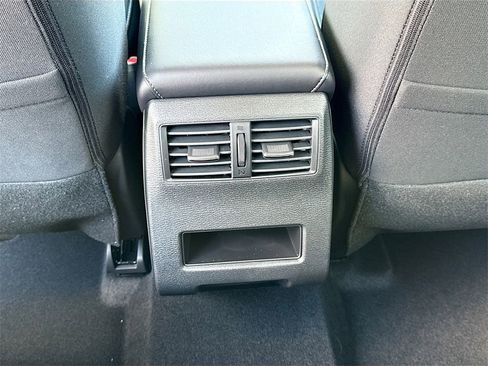 New 2025 Mitsubishi Outlander ES image 25