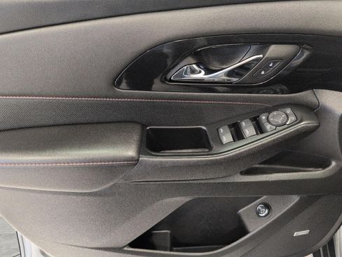 Certified 2023 Chevrolet Traverse RS w/ LPO, Floor Liner Package AWD/4WD image 26