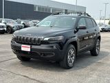 Used 2021 Jeep Cherokee Trailhawk w/ Comfort/Convenience Group image 2