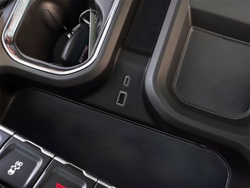 Used 2025 GMC Sierra 2500 Denali Ultimate w/ Max Trailering Package image 25