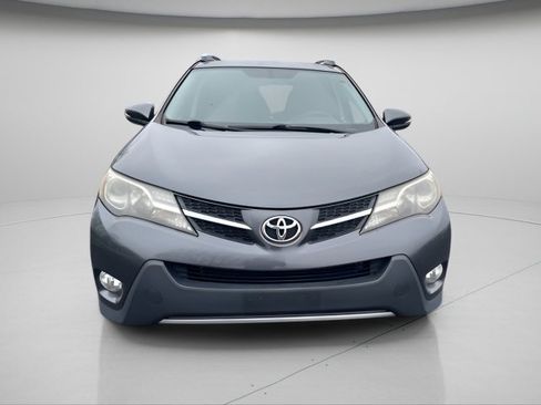 Used 2013 Toyota RAV4 XLE image 3