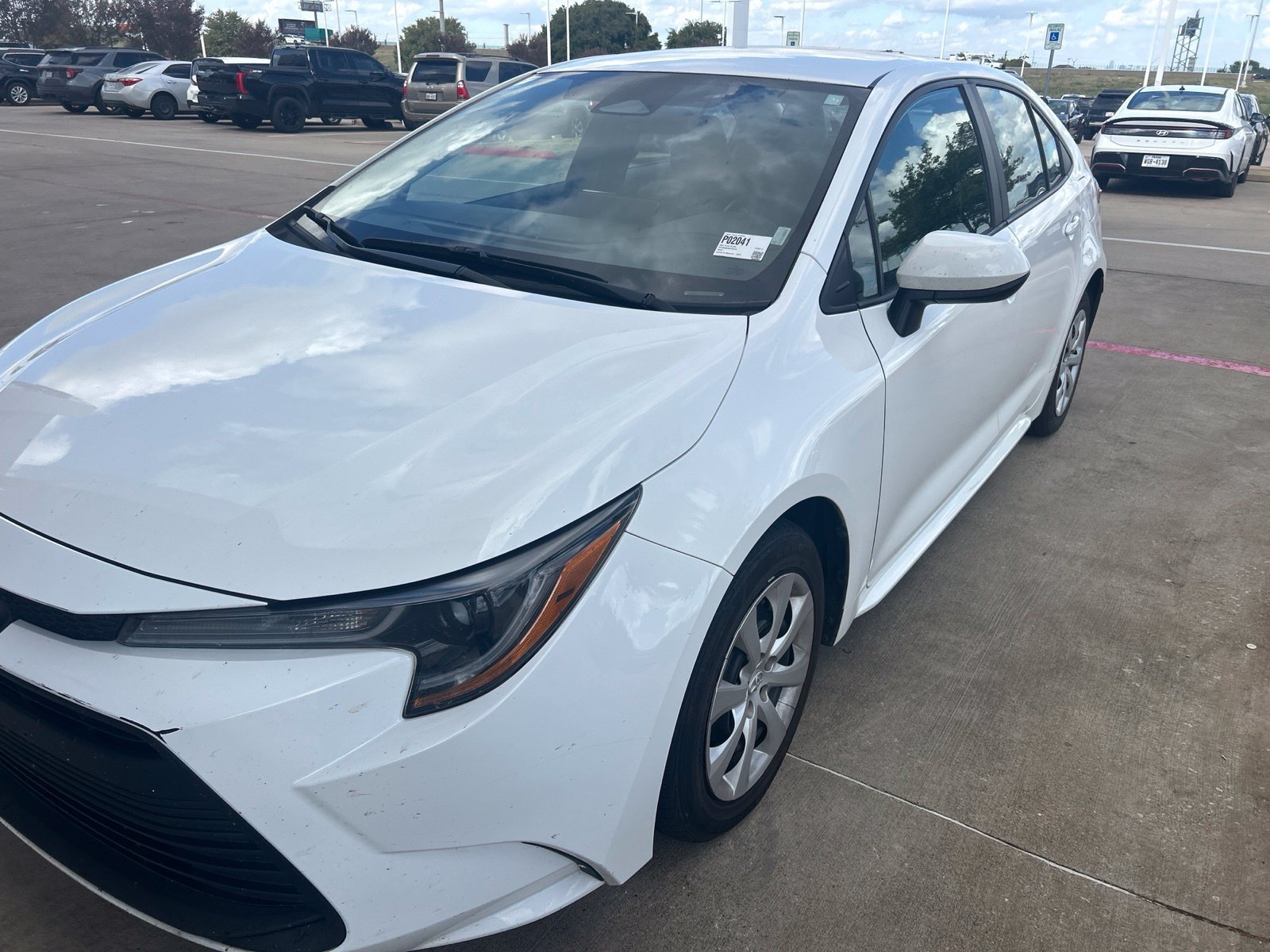 Used 2025 Toyota Corolla LE FWD image 25