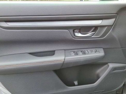 Used 2024 Honda CR-V Sport image 22