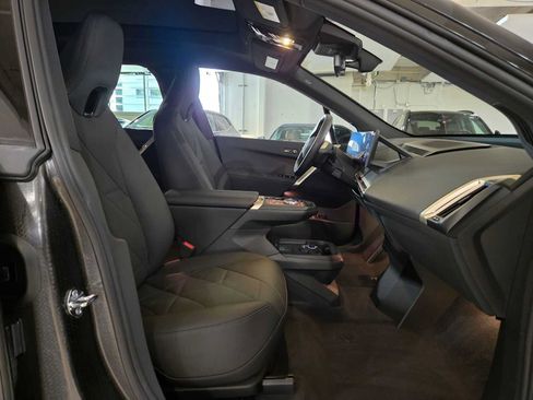 Used 2026 BMW iX xDrive45 w/ Executive Package AWD/4WD image 11