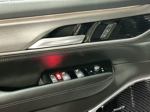 New 2025 Jeep Wagoneer L Series III w/ Quick Order Package 25C Super image 19