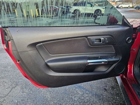 Used 2019 Ford Mustang GT image 24