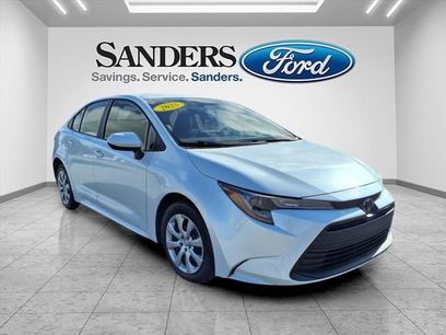 Used 2025 Toyota Corolla LE w/ Convenience Package