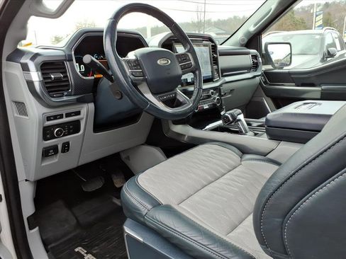 Used 2021 Ford F150 Limited image 12
