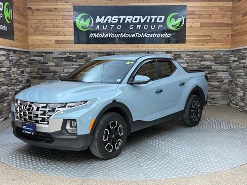 Used 2023 Hyundai Santa Cruz SEL w/ Winter Package AWD/4WD image 4
