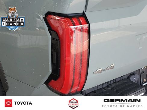 Used 2024 Toyota Tundra Limited AWD/4WD image 17