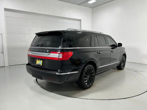 Used 2020 Lincoln Navigator L Reserve w/ Equipment Group 208A Reserve image 41