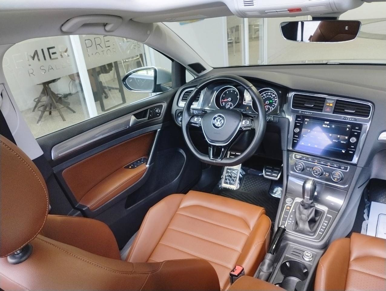 Used 2019 Volkswagen Golf Alltrack SE AWD/4WD image 6