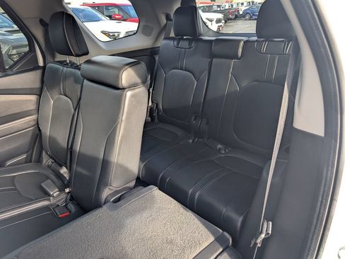 Used 2023 Honda Pilot Elite image 16