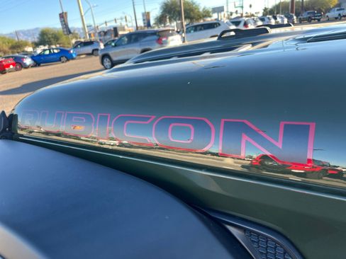 Used 2023 Jeep Wrangler Rubicon image 24